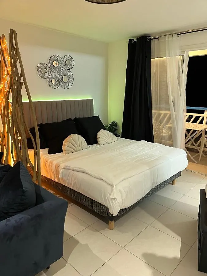 Ty-Paradis Saint-Francois  0*, Saint-Francois (Grande-Terre)