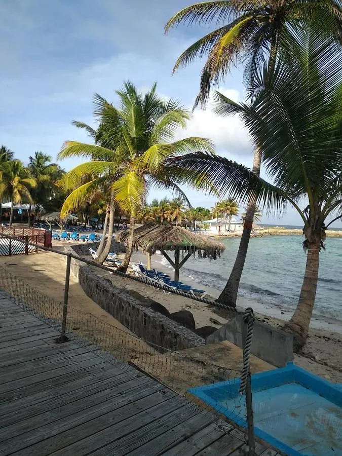 Ty-Paradis Saint-Francois  0*, Saint-Francois (Grande-Terre) Guadeloupe